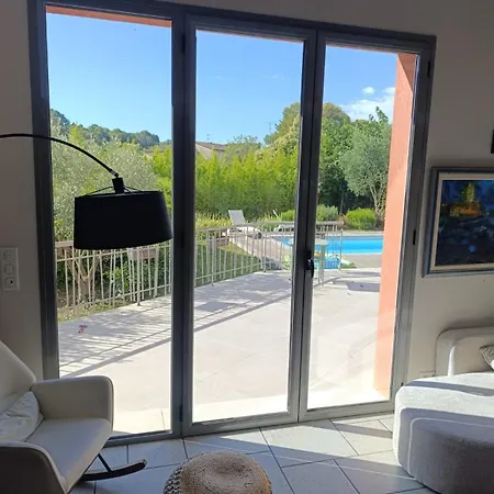 Villa Pres De La Vallauris